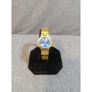 Geneva Quartz Analog Watch Link Bracelet Womens Gold Tone Case Band Blue Dial